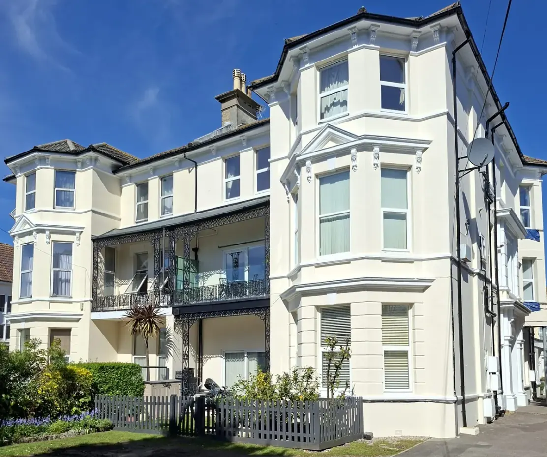 Victorian block of flats in Boscombe after a full exterior repaint by Arranmac